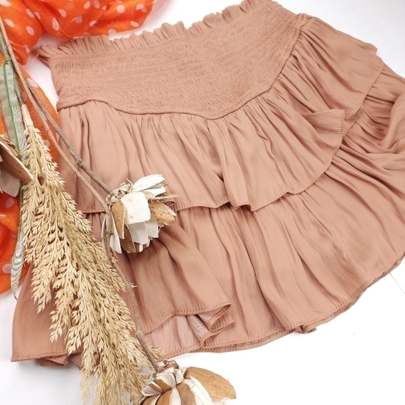 Mustard Seed Tan Ruffle Layered Skort Sz M - Picture 5 of 8